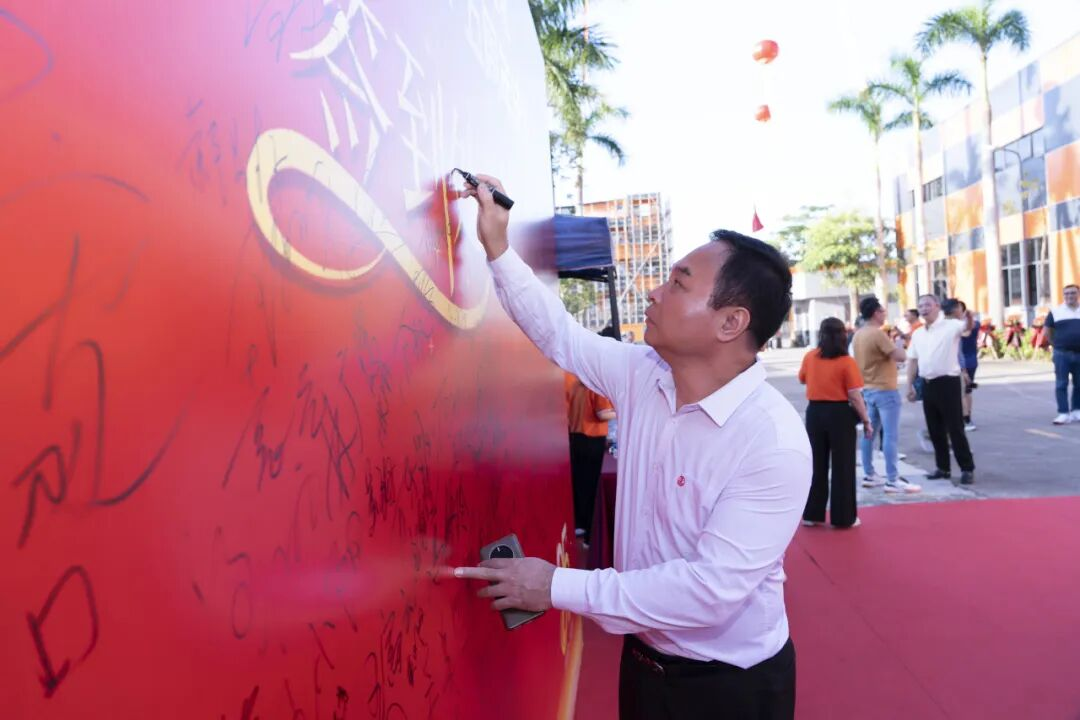 圖片1(1).png 圖片1(1).png